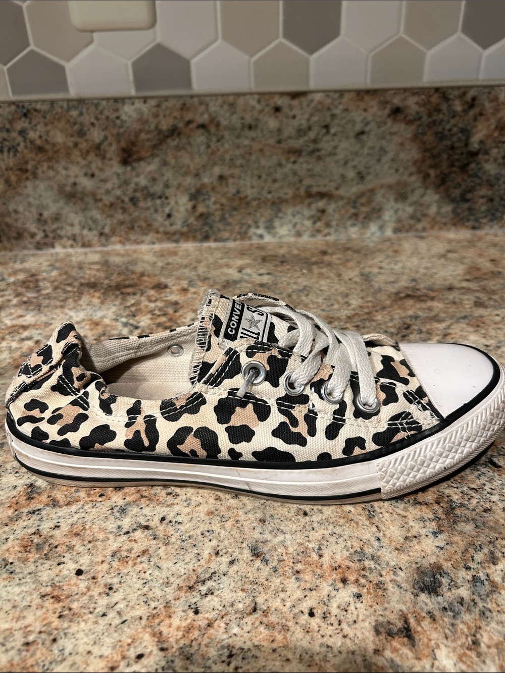 Converse Shoreline Sneakers Womens 7 Leopard Print Slip On Low Top 567022F - Picture 6 of 13